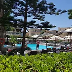 The - Adults Only Appart hôtel