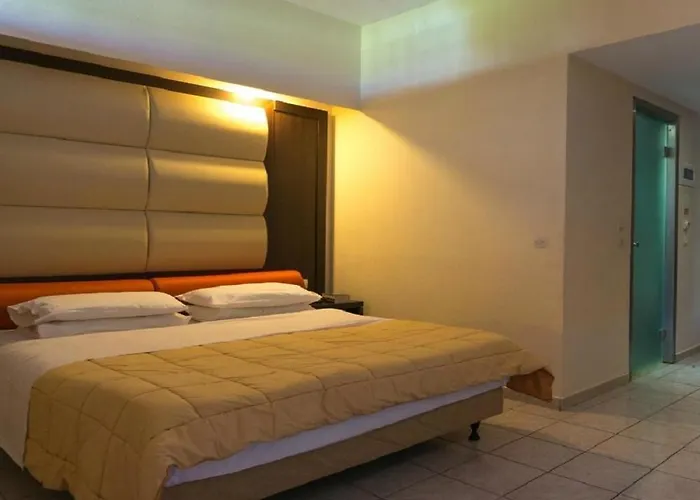 The - Adults Only Appart hôtel 4*