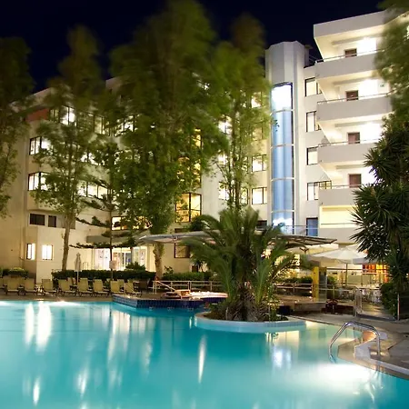 Hotel apartamentowy The - Adults Only 4*
